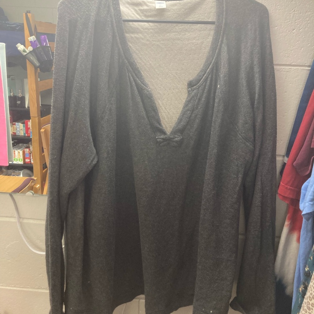 Old navy v-neck comfy sweater